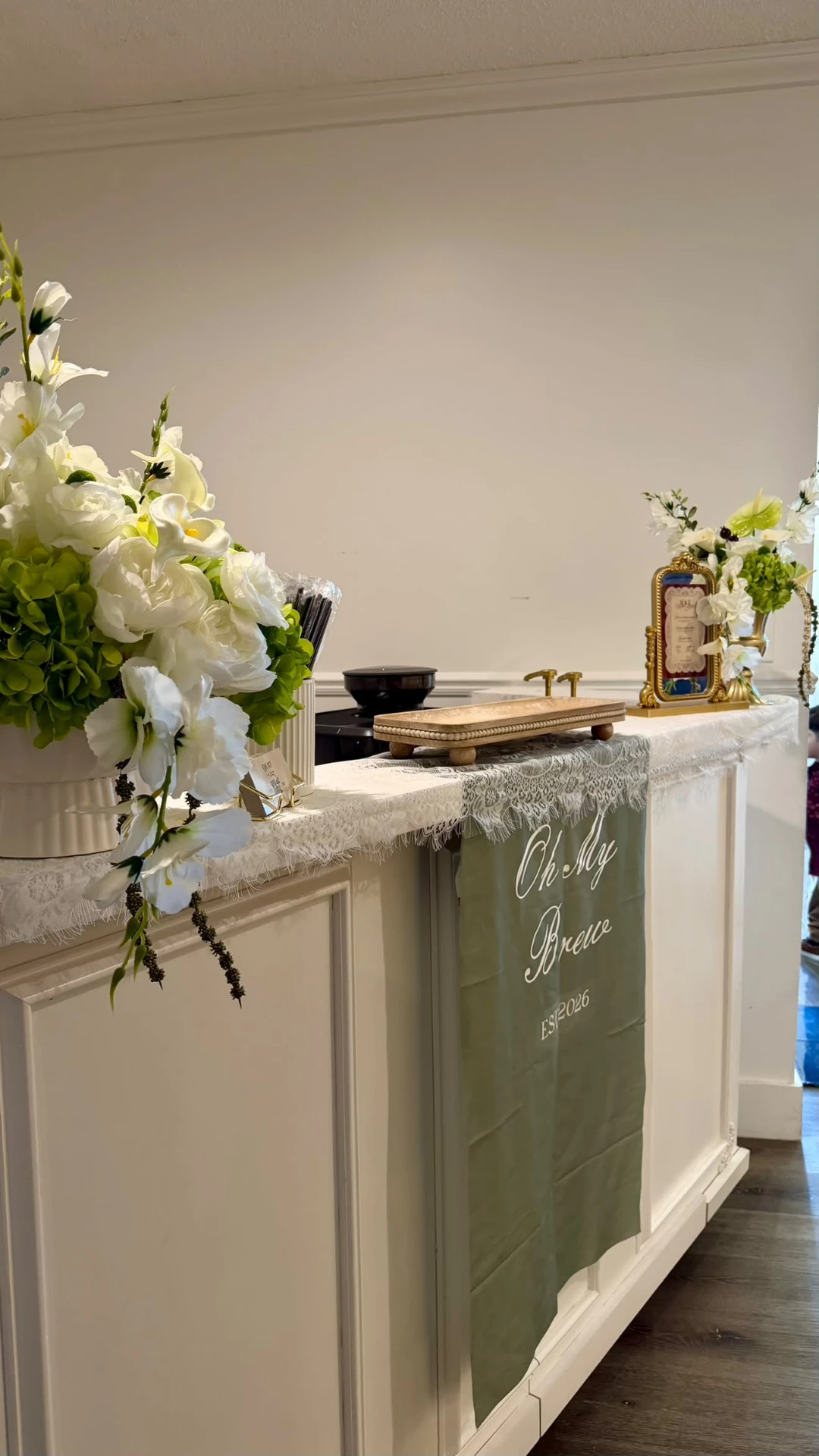 Oh My Brew cart at an event 7
